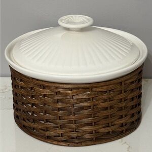 California Pottery Molded Round Casserole Dish & Lid w/ Wicker Basket Holder